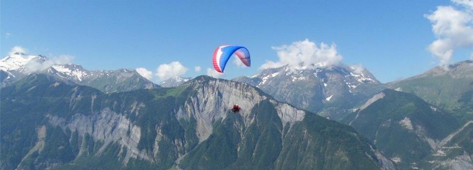 Apartament Le Grandcoeur Le Bourg-dʼOisans Zewnętrze zdjęcie